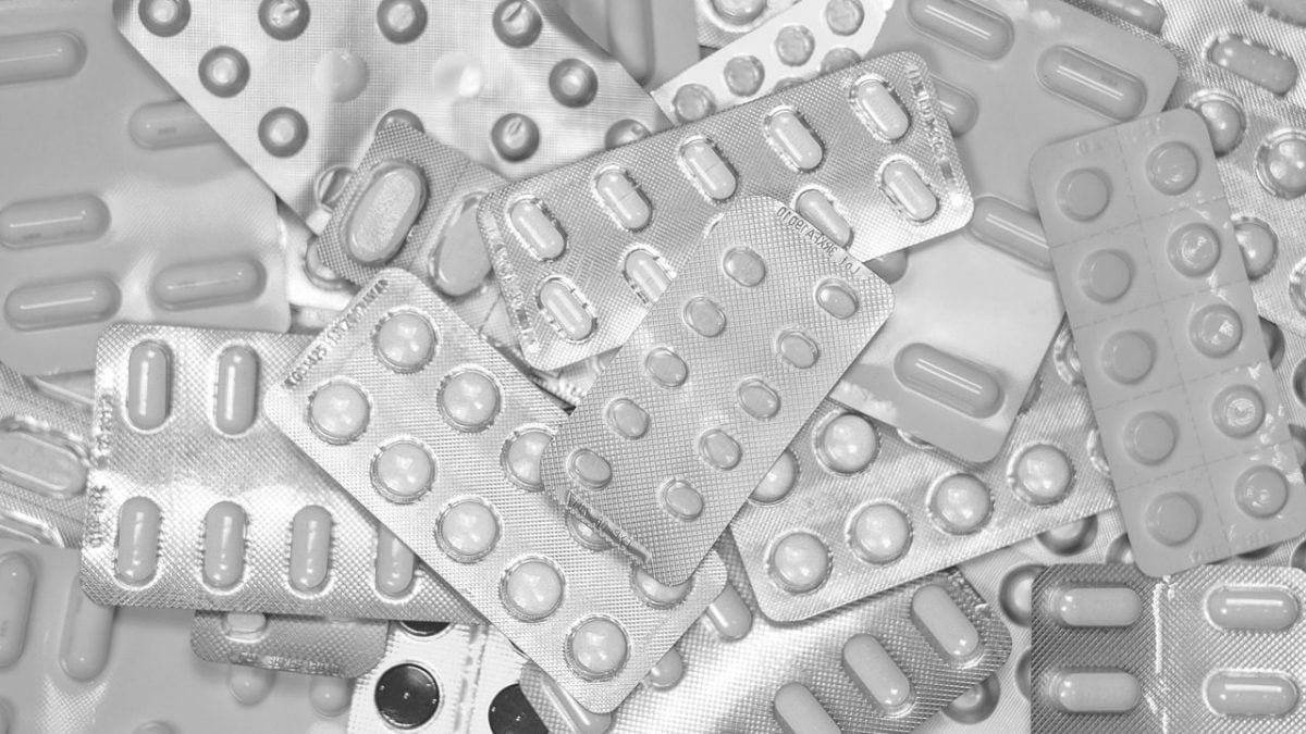 Un nouvel antibiotique tue les bactéries résistantes aux médicaments en épargnant les "bonnes" 2 Immagine