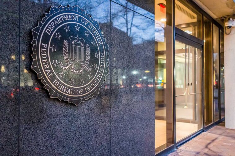 Le FBI dispose de plus de 7 000 clés de décryptage pour aider les victimes du rançongiciel LockBit 1 The FBI has over 7,000 decryption keys to help victims of the LockBit ransomware