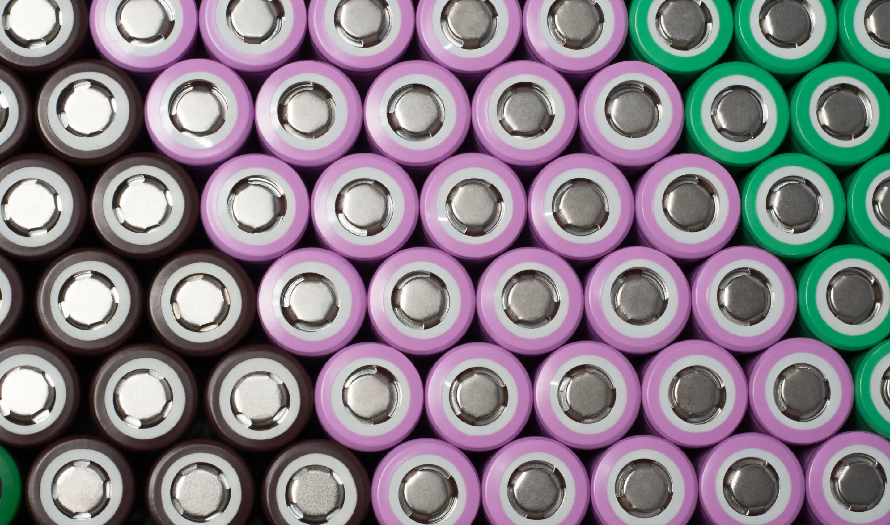 Batteries de vape recyclées utilisées pour recharger un téléphone et un vélo électrique 3 1718282634 985 Batteries de vape recyclees utilisees pour recharger un telephone et