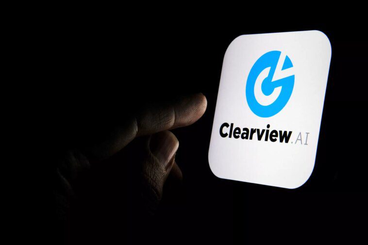 Clearview AI veut payer aux Américains quelques centimes en capitaux propres de l'entreprise pour avoir violé leur vie privée 1 Clearview AI wants to pay Americans pennies in company equity for violating their privacy