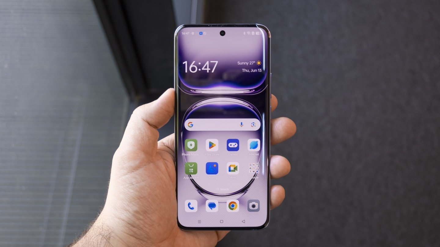 Nouveaux OPPO Reno12 5G et Reno12 Pro 5G: écran fluide, bonnes caméras, grande autonomie et fonctions d'IA 5 Nouveaux OPPO Reno12 5G et Reno12 Pro 5G : écran fluide, bonnes caméras, grande autonomie et fonctions d'IA