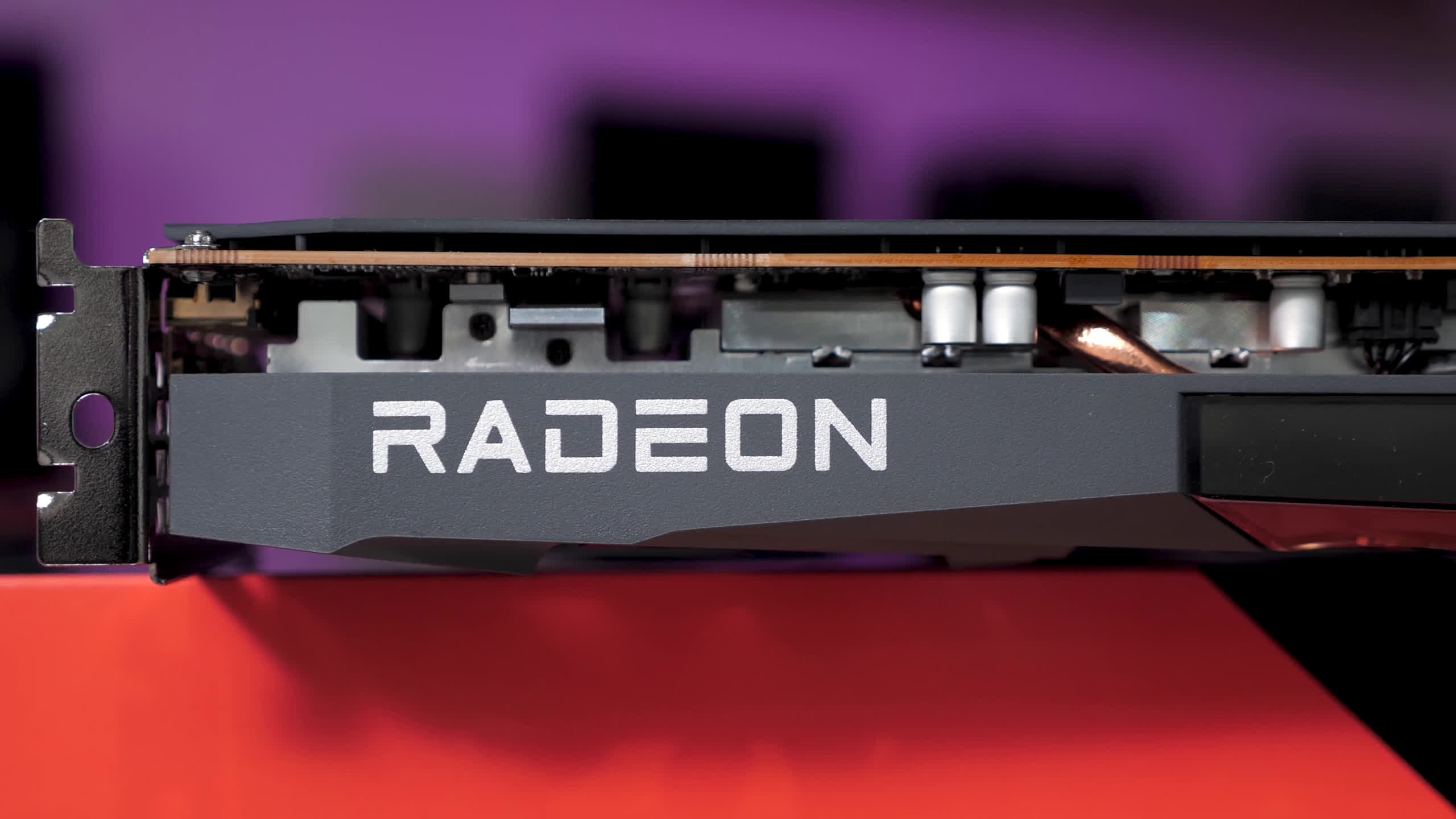 AMD ment essentiellement sur les performances de ce processeur ? Vérification 23 1718882586 152 Ce nest pas necessaire mais AMD ment essentiellement sur les