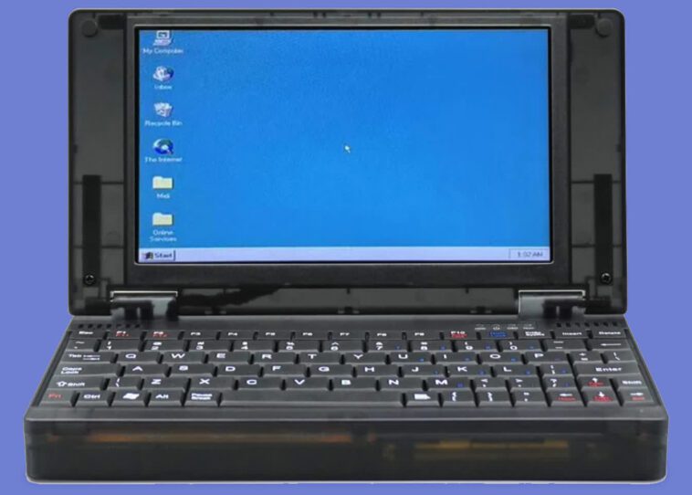 Ordinateur portable rétro Pocket 386 avec processeur 40 MHz et 8 Mo de RAM pour moins de 200 $ 1 Pocket 386 retro laptop with 40 MHz CPU, 8 MB RAM arrives for under $200