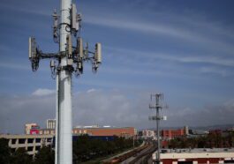 US mobile customers are suffering from roaming outages, third-party provider Syniverse is to blame