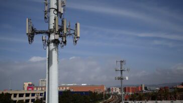 US mobile customers are suffering from roaming outages, third-party provider Syniverse is to blame