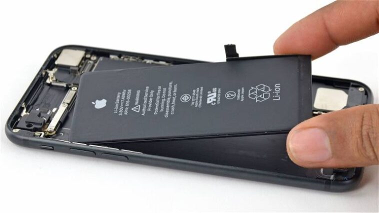 Apple veut que les batteries des iPhone soient plus faciles à remplacer 1 Apple quiere que las baterías de los iPhone sean más fáciles de reemplazar