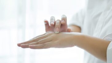 Un médicament expérimental rajeunit la peau et accélère la guérison des blessures lors des tests 6 Immagine