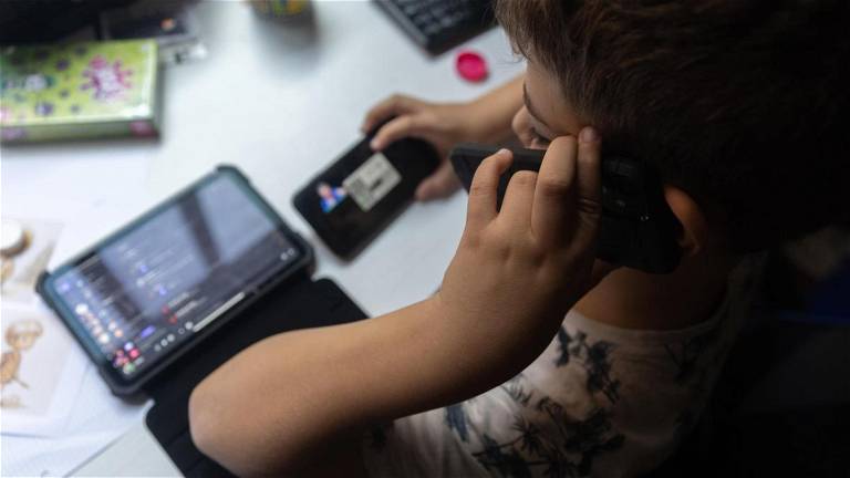 La nouvelle loi de protection des mineurs obligera les marques de téléphones mobiles à inclure une application de contrôle parental 2 La nouvelle loi de protection de l'enfance obligera les marques de téléphones mobiles à inclure une application de contrôle parental