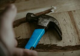 Online game feud escalates to real-world hammer attack