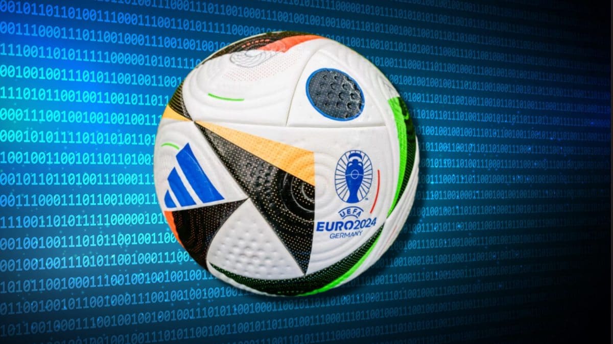 Le ballon de l'Euro 2024 cache un secret : que peut faire la puce à l'intérieur 2 Image