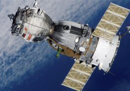 Les États-Unis mettent en garde contre le potentiel de mise en orbite d'une arme supposée et dangereuse par une mission spatiale russe 12 Les États-Unis mettent en garde contre le fait qu'un lancement spatial russe aurait pu placer une arme présumée et dangereuse en orbite