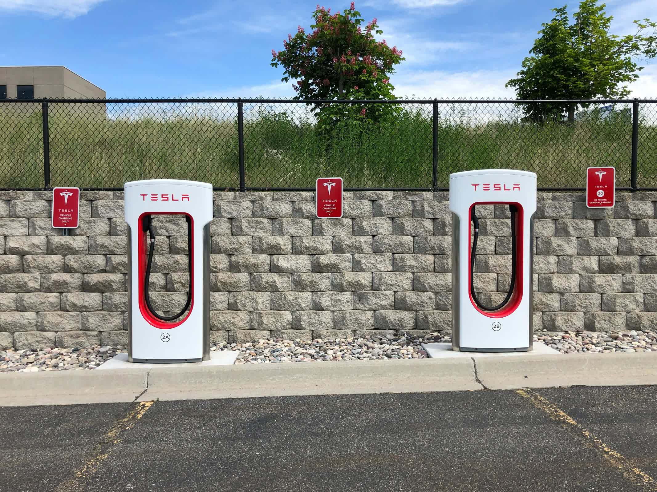 Moins d’Américains souhaitent acheter un véhicule électrique qu’il y a quatre ans, qu’est-ce qui a changé ? 2 Moins dAmericains souhaitent acheter un vehicule electrique quil y a
