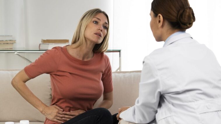 Quels sont les symptômes de la ménopause précoce: la condition qui anticipe la fin de la période fertile 1 Immagine