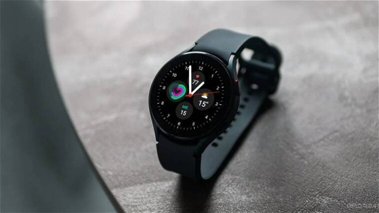 Samsung confirme que sa première montre connectée pas cher, la Galaxy Watch FE, arrivera cette année 1 Samsung confirma que su primer smartwatch barato, el Galaxy Watch FE, es una realidad y llegará este mismo año