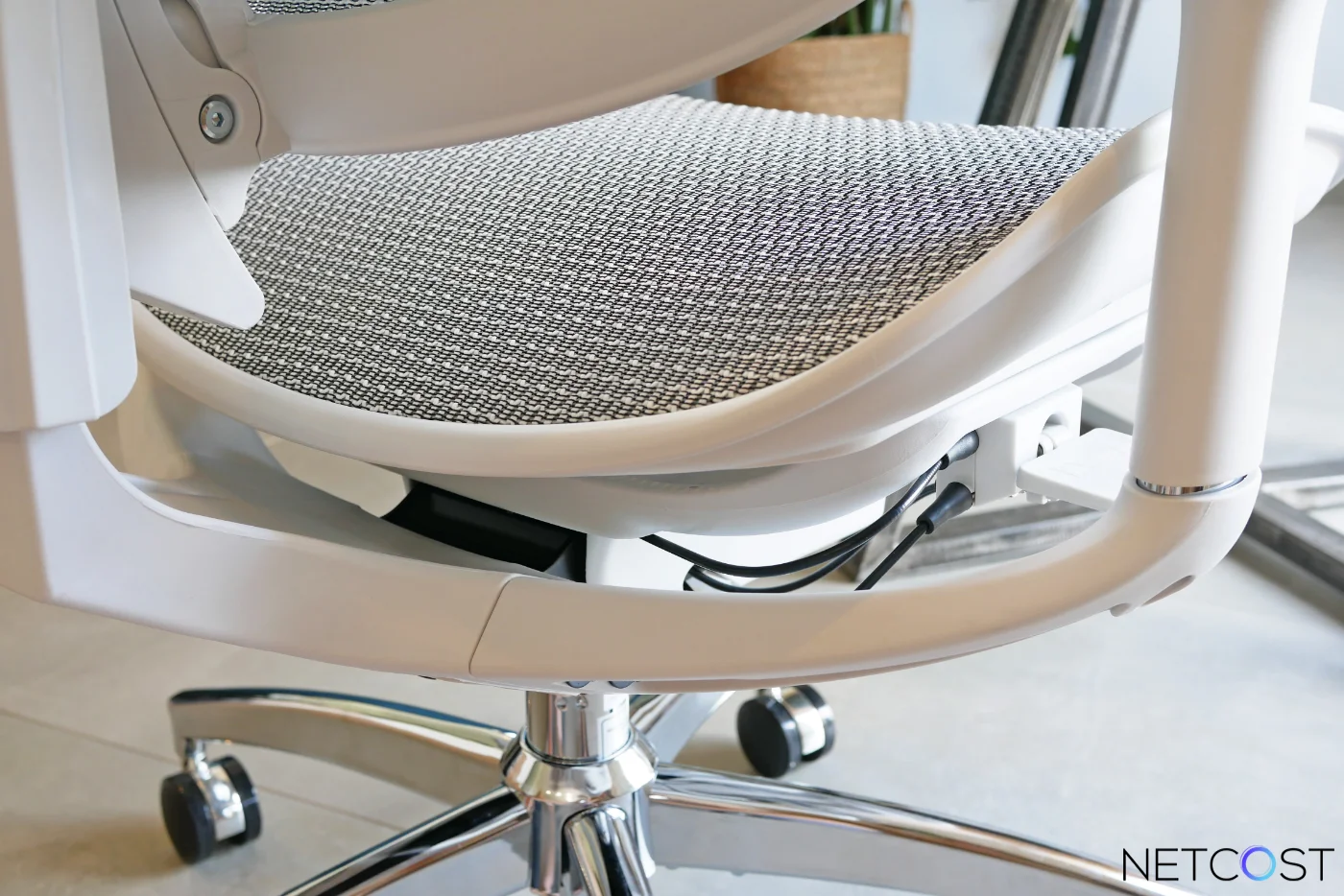 Sihoo Doro C300 Pro: Présentation, utilisation de la version améliorée de cette chaise ultra ergonomique 18 Sihoo Doro C300 Pro Ergonomic Chair Netcost (29)