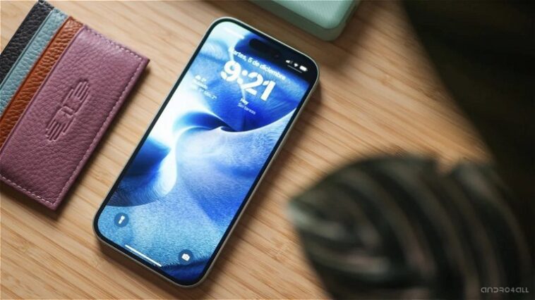 L'iPhone pourra te dire l'heure même lorsqu'il est éteint et sans batterie 1 Tu iPhone te podrá decir qué hora es incluso cuando esté apagado sin batería