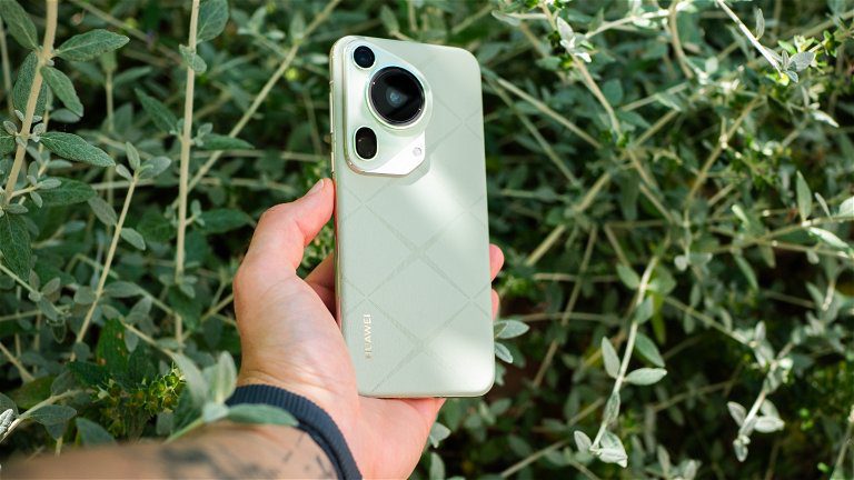 Un design de luxe et l'appareil photo le plus rapide du marché : le HUAWEI Pura 70 Ultra est la grande surprise de 2024 2 Un design de luxe et l'appareil photo le plus rapide du marché: HUAWEI Pura 70 Ultra est la grande surprise de 2024