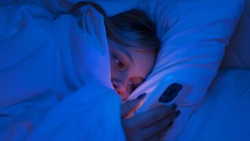 Qu'est-ce que la résonance Schumann et quels sont ses effets potentiels sur le sommeil et la santé selon les études 24 Immagine