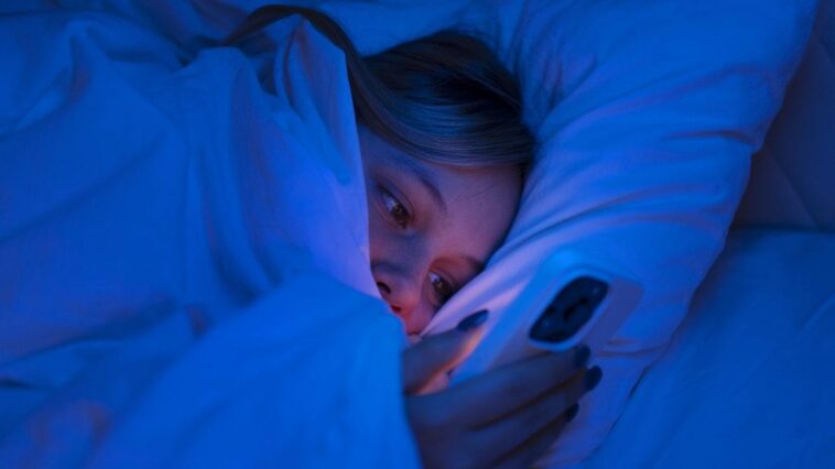 Une étude a révélé que se coucher à une certaine heure augmente le risque de troubles mentaux: les données 1 Immagine