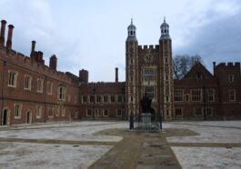 First-year Eton College students must trade their smartphones for school-provided dumb Nokias
