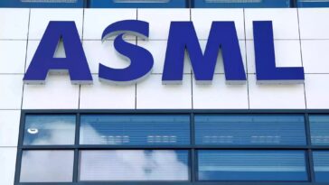 La guerre des puces électroniques entre les États-Unis et la Chine 25 US-China chip wars fueled by ideology, not facts says former ASML chief