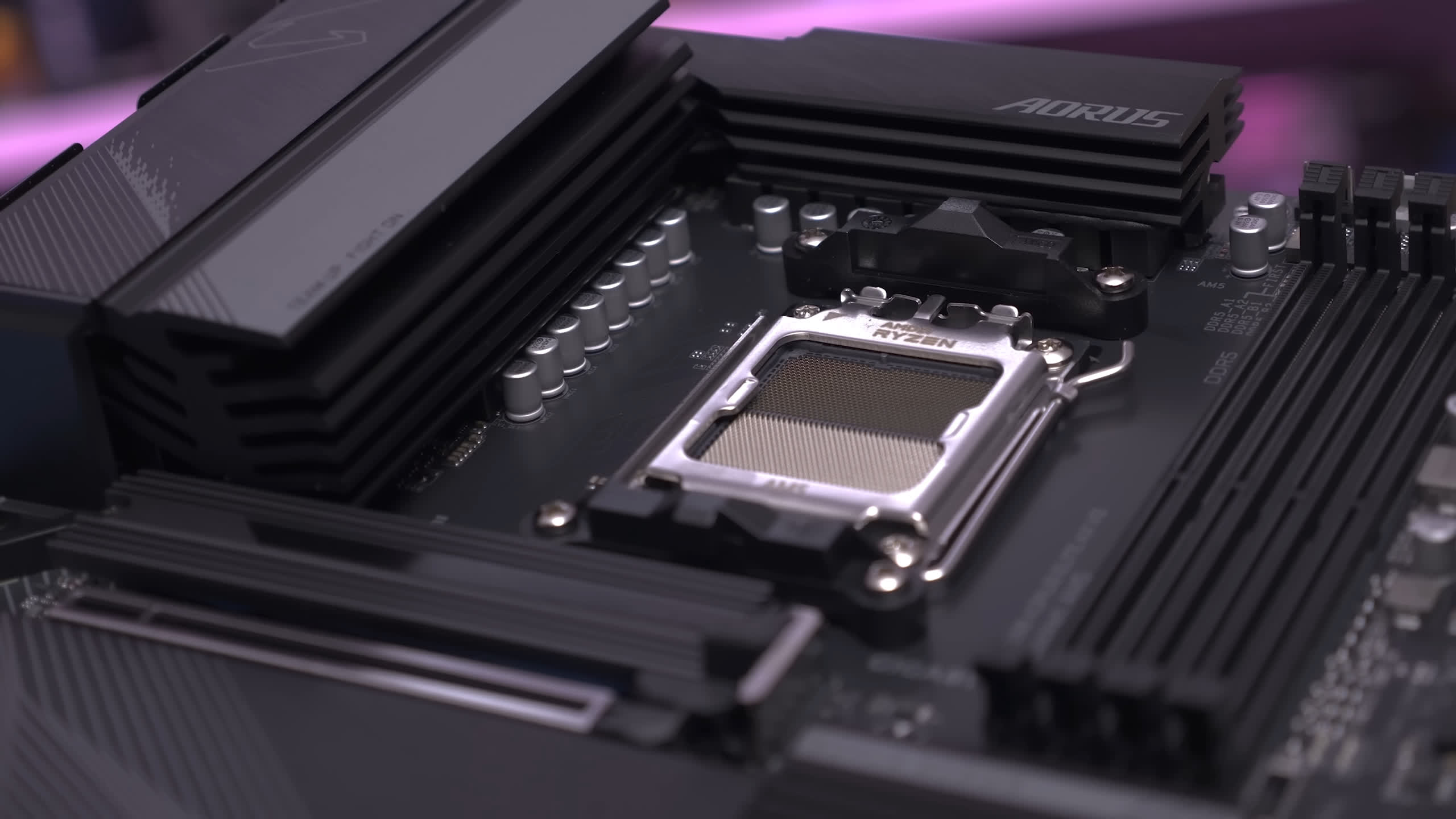 Toutes les cartes mères x56 AMD B650 : thermiques VRM et plus encore 29 1720697829 923 Tour dhorizon des cartes meres x56 AMD B650 thermiques VRM et