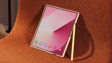 Le Samsung Galaxy Z Fold 6 a-t-il un emplacement pour carte SD ? 17 Galaxy Z Fold 6 SD Card Slot