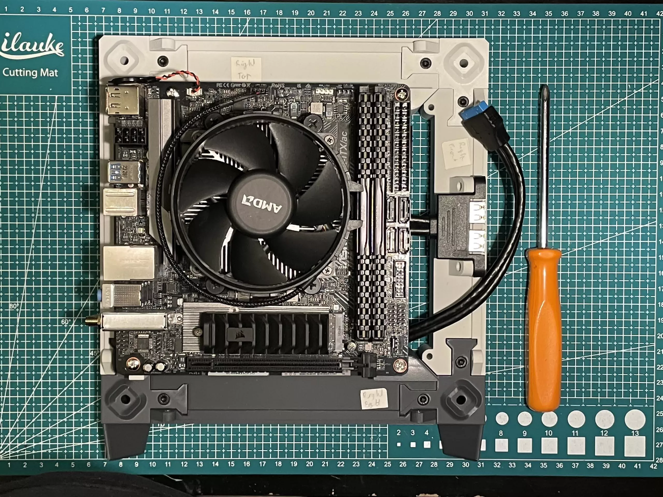 1720825302 576 Ce boitier PC ITX imprime en 3D est plutot elegant