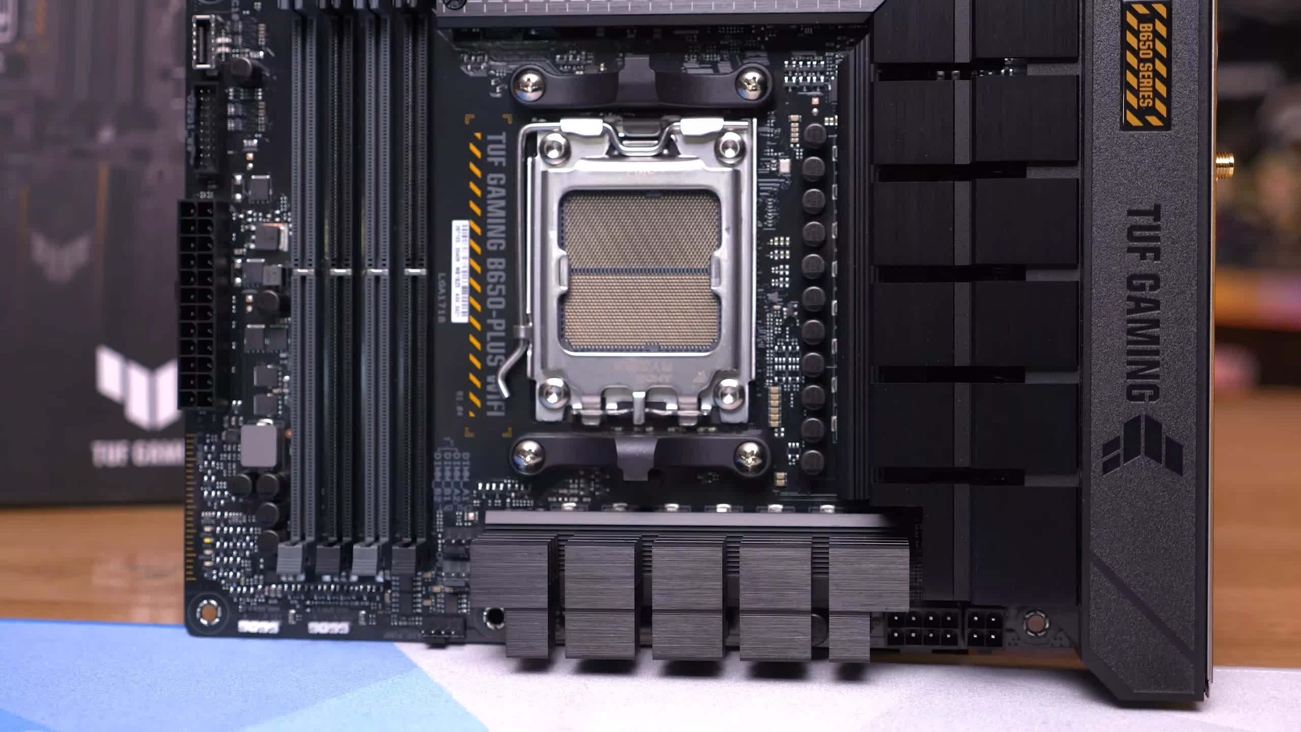 Guide : Meilleure carte mère AMD B650 Zen 5 Ready 13 1720874204 553 Zen 5 Ready Guide dachat de la carte mere
