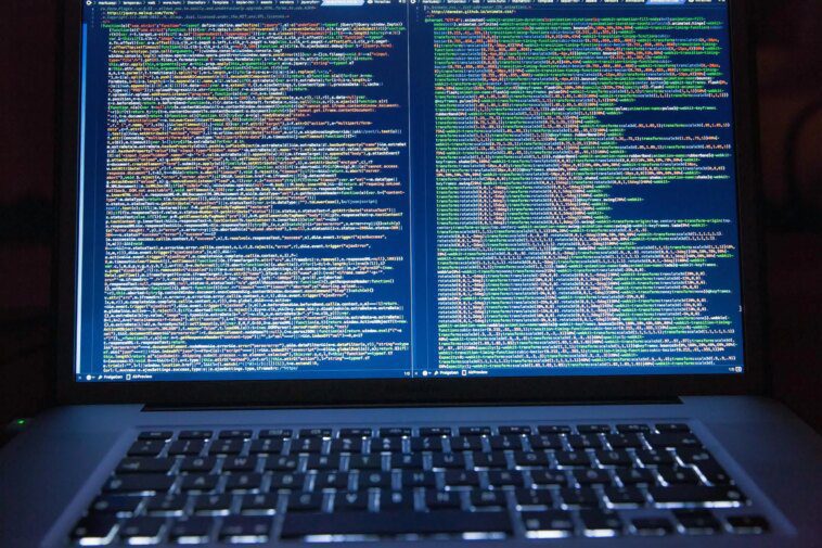 CrowdStrike a également cassé Debian et Rocky Linux plus tôt cette année – les pirates informatiques profitent du chaos de vendredi 1 CrowdStrike also broke Debian and Rocky Linux earlier this year – hackers are taking advantage of Friday