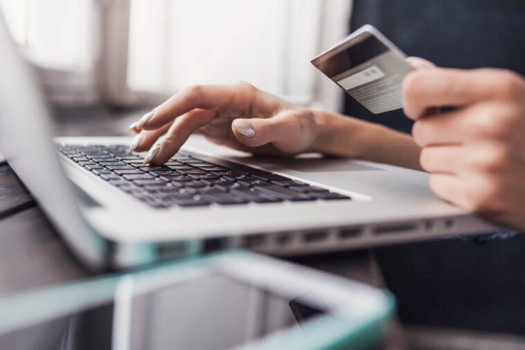 La FTC cible Mastercard dans une enquête majeure sur la tarification de la surveillance basée sur l'IA 1 FTC targets Mastercard in major investigation into AI-based surveillance pricing