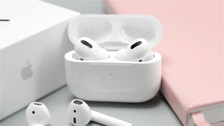 Apple travaillerait sur des AirPods avec une caméra... mais ce n'est pas pour ce que vous pensez 1 Apple estaría trabajando en unos AirPods con cámara... pero no es para lo que crees