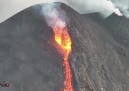 Cosa sta succedendo sullo Stromboli e quali sono i rischi: la spiegazione del vulcanologo