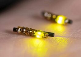 Image de minuscules implants LED pour combattre le cancer avec la lumière