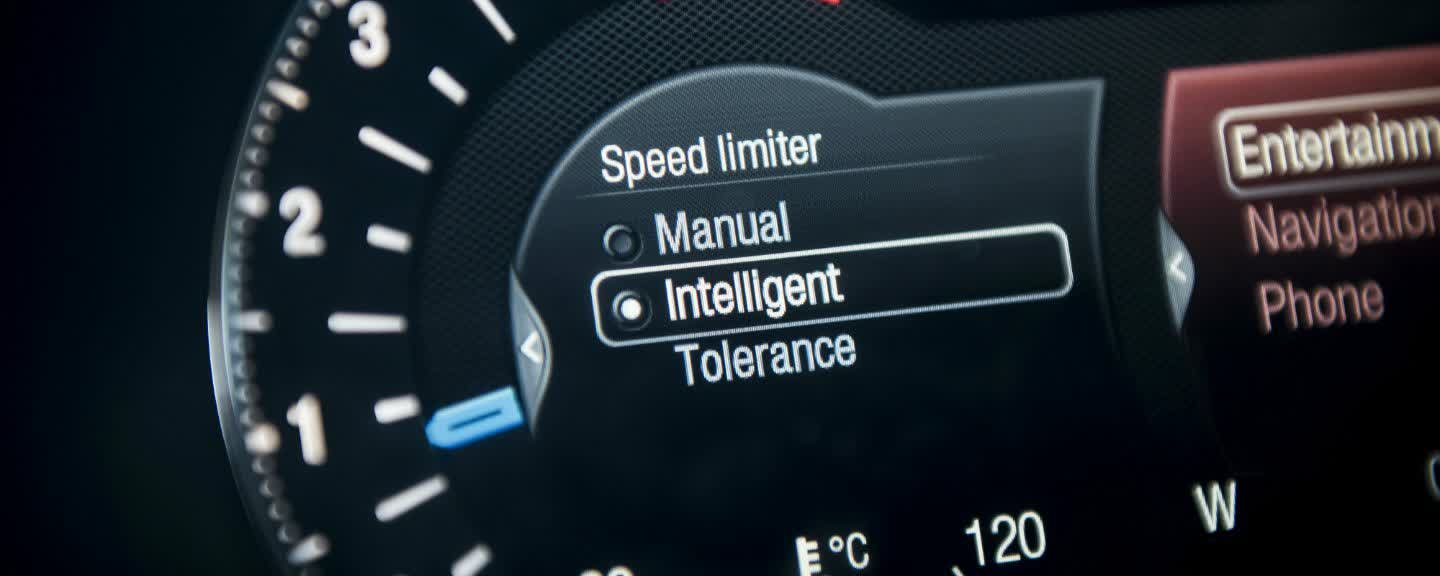 L'Union européenne impose des limiteurs de vitesse sur toutes les nouvelles voitures pour améliorer la sécurité routière 2 LUnion europeenne impose des limiteurs de vitesse sur toutes les
