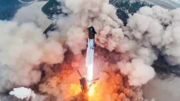 La fusée spatiale de SpaceX pourrait endommager la surface de la Lune 1 Image du vaisseau Starship de SpaceX en route vers la Lune
