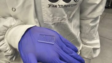 Les scientifiques ont développé un nouveau type de verre avec des propriétés uniques et même contradictoires 16 Cientistas desenvolveram um novo tipo de vidro com propriedades únicas e até contraditórias