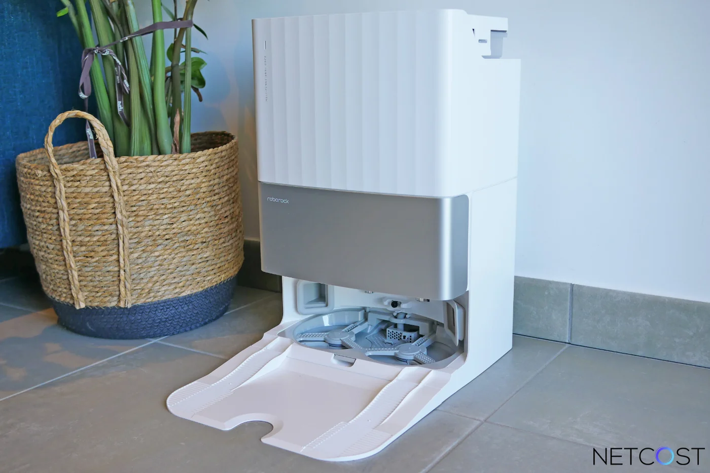 TEST Roborock Qrevo Master : L'aspirateur robot ultra puissant qui couvre les coins 18 Roborock Q Revo Pro Test Review Netcost Aspirateur Robot (26)