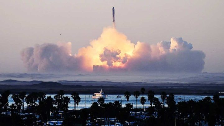 SpaceX est en train de construire un puissant vaisseau spatial Dragon pour détruire la station spatiale 2 SpaceX est en train de construire un puissant vaisseau spatial