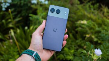 Téléphones mobiles avec processeur Qualcomm Snapdragon 7 Plus Gen 3 : tous les modèles disponibles 23 Smartphones avec processeur Qualcomm Snapdragon 7 Plus Gen 3 : tous les modèles disponibles