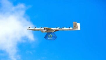 Detienen a un hombre de 72 años por disparar a un dron de reparto: "pensé que me estaba vigilando"