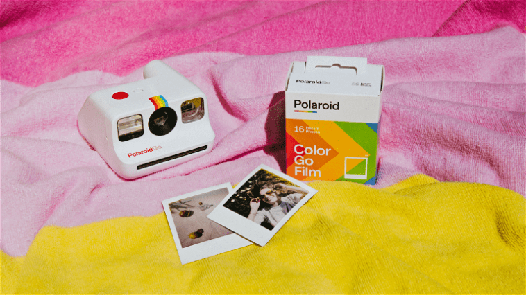 Votre meilleur allié pour cet été : Polaroid Go Gen 2, l'appareil photo analogique le plus petit du monde 1 Votre meilleur allié pour cet été : Polaroid Go Gen 2, le plus petit appareil photo analogique du monde