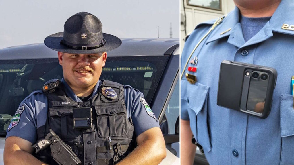 La police aux États-Unis a commencé à utiliser le Samsung Galaxy Z Flip pliable comme caméra 3 Samsung Galaxy Z Flip police caméra corporelle