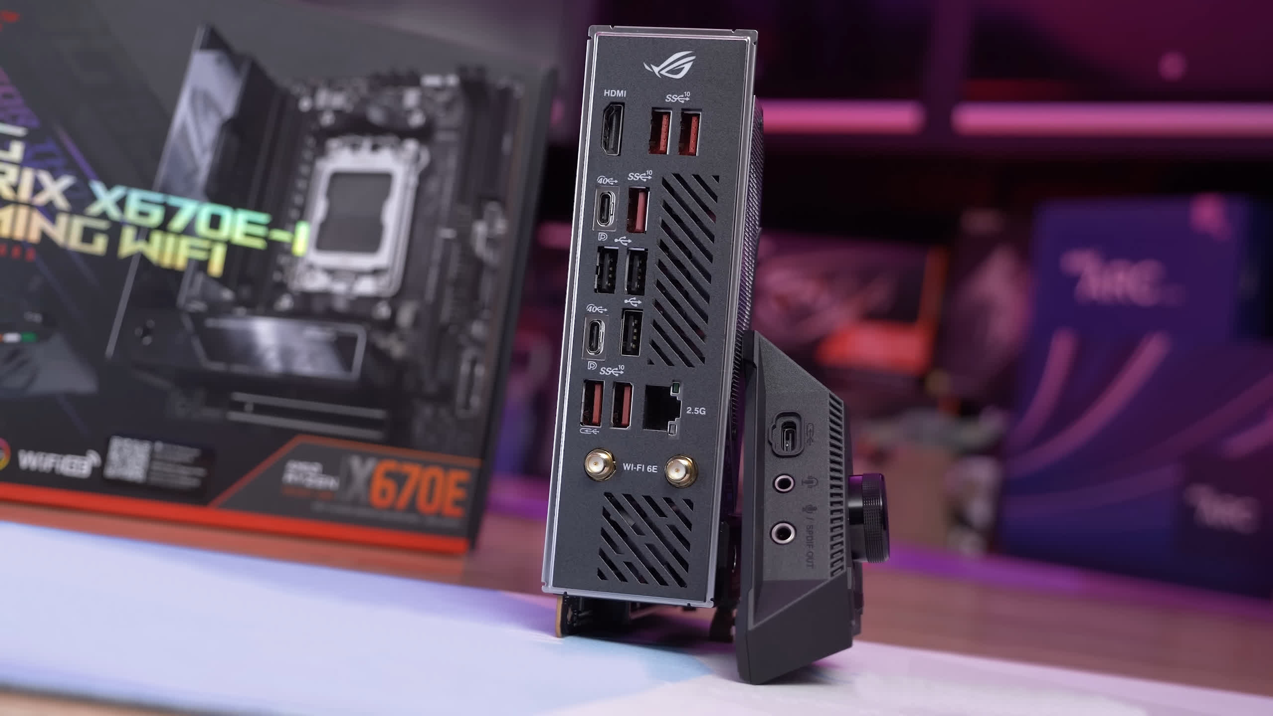 Tour d'horizon des cartes mères AMD AM5 Mini-ITX pour Ryzen 7000/8000/9000 8 1722513465 740 Tour dhorizon des cartes meres AMD AM5 Mini ITX pour Ryzen