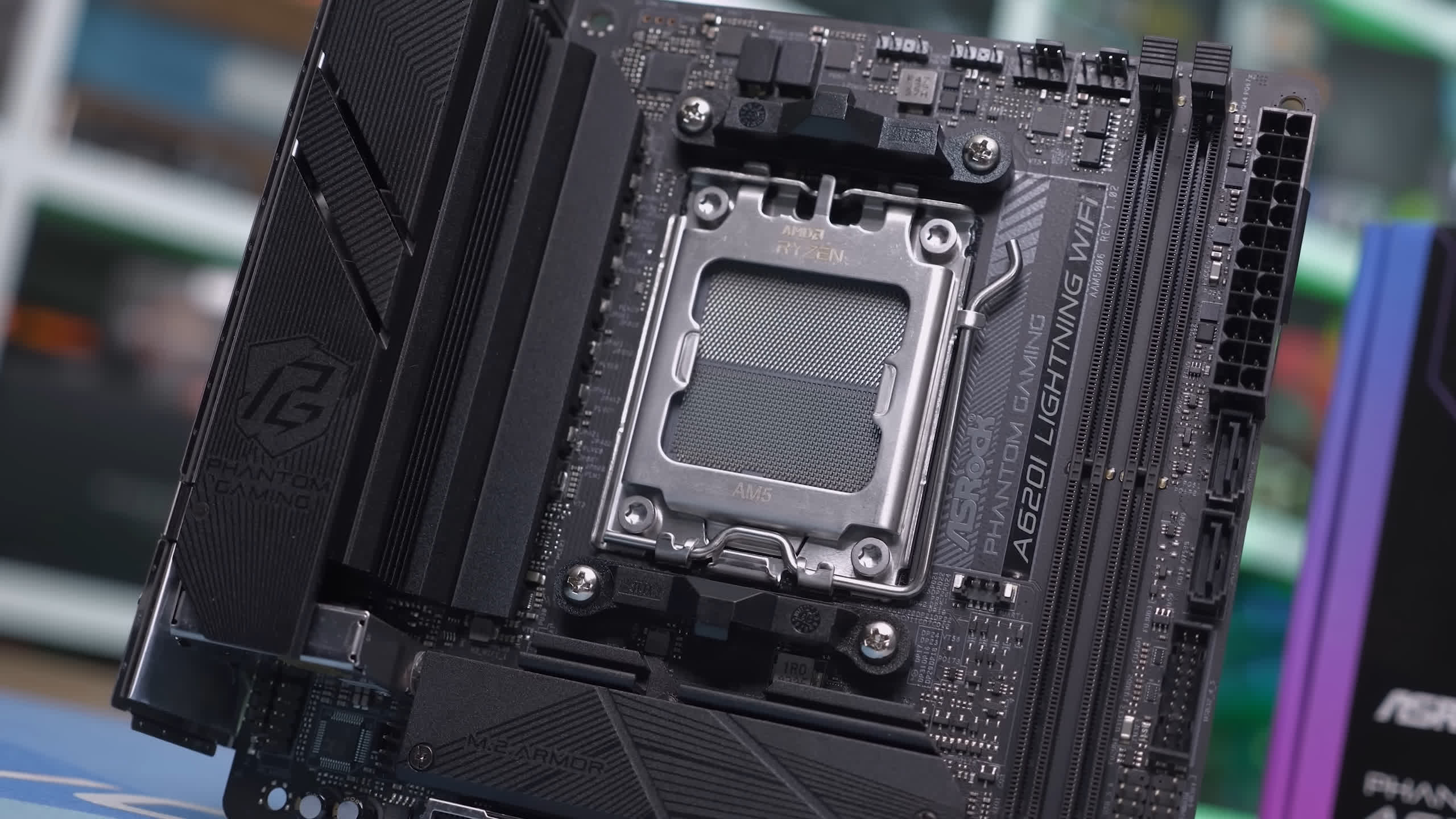 Tour d'horizon des cartes mères AMD AM5 Mini-ITX pour Ryzen 7000/8000/9000 17 1722513467 5 Tour dhorizon des cartes meres AMD AM5 Mini ITX pour Ryzen