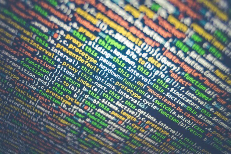 Une violation massive de données compromet des milliards de dossiers personnels à travers le monde 1 Massive data breach compromises billions of personal records around the world
