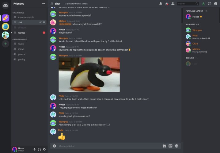 Meilleures applications Mac pour 2024 : meilleur logiciel pour votre Mac 36 L'application Discord montrant un canal textuel avec divers messages et images.