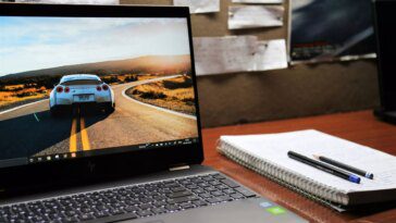 L'application Google Essentials sera intégrée aux nouveaux PC Windows de HP, ce qui ramènera l'époque des logiciels de bureautique 26 Google Essentials app to be bundled on new HP Windows PCs, brings back the days of shovelware