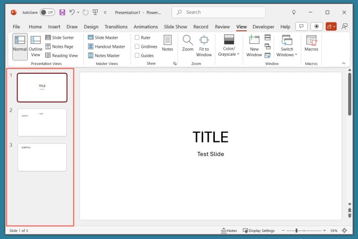 Comment supprimer un slide dans PowerPoint 4 Miniatures dans le mode Normal de PowerPoint.