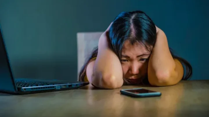 La France lance un projet interdisant les téléphones portables dans les écoles aux moins de 15 ans 5 1724961064 918 La France lance un projet interdisant les telephones portables dans.webp